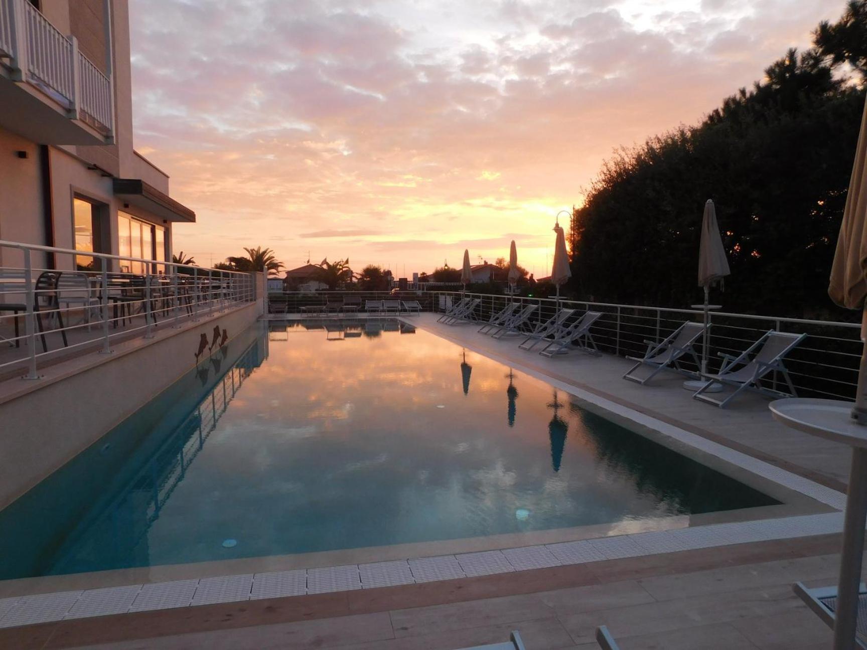 Hotel Oceano 3*
